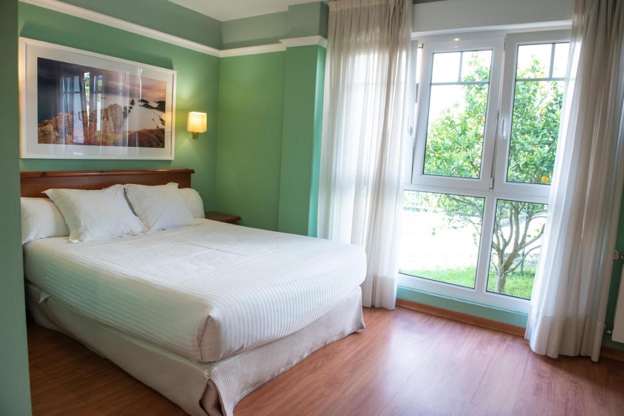 Hotel Faro De San Vicente Сан-Вісенте-де-ла-Баркера Екстер'єр фото