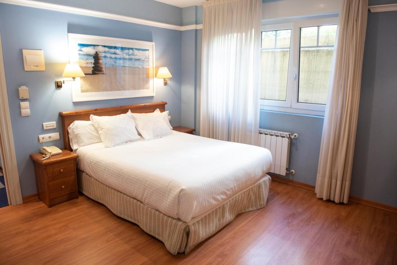 Hotel Faro De San Vicente Сан-Вісенте-де-ла-Баркера Екстер'єр фото