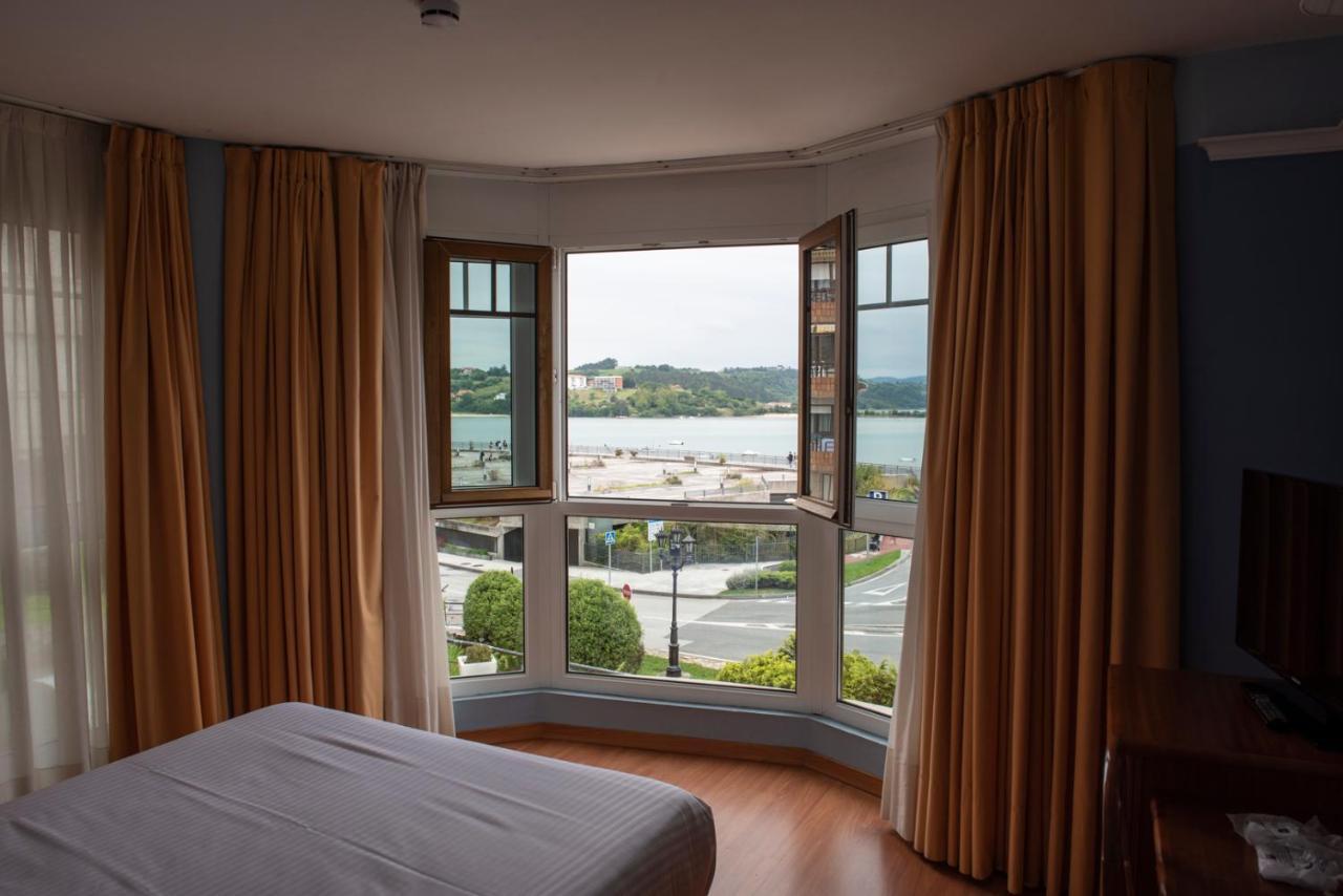 Hotel Faro De San Vicente Сан-Вісенте-де-ла-Баркера Екстер'єр фото