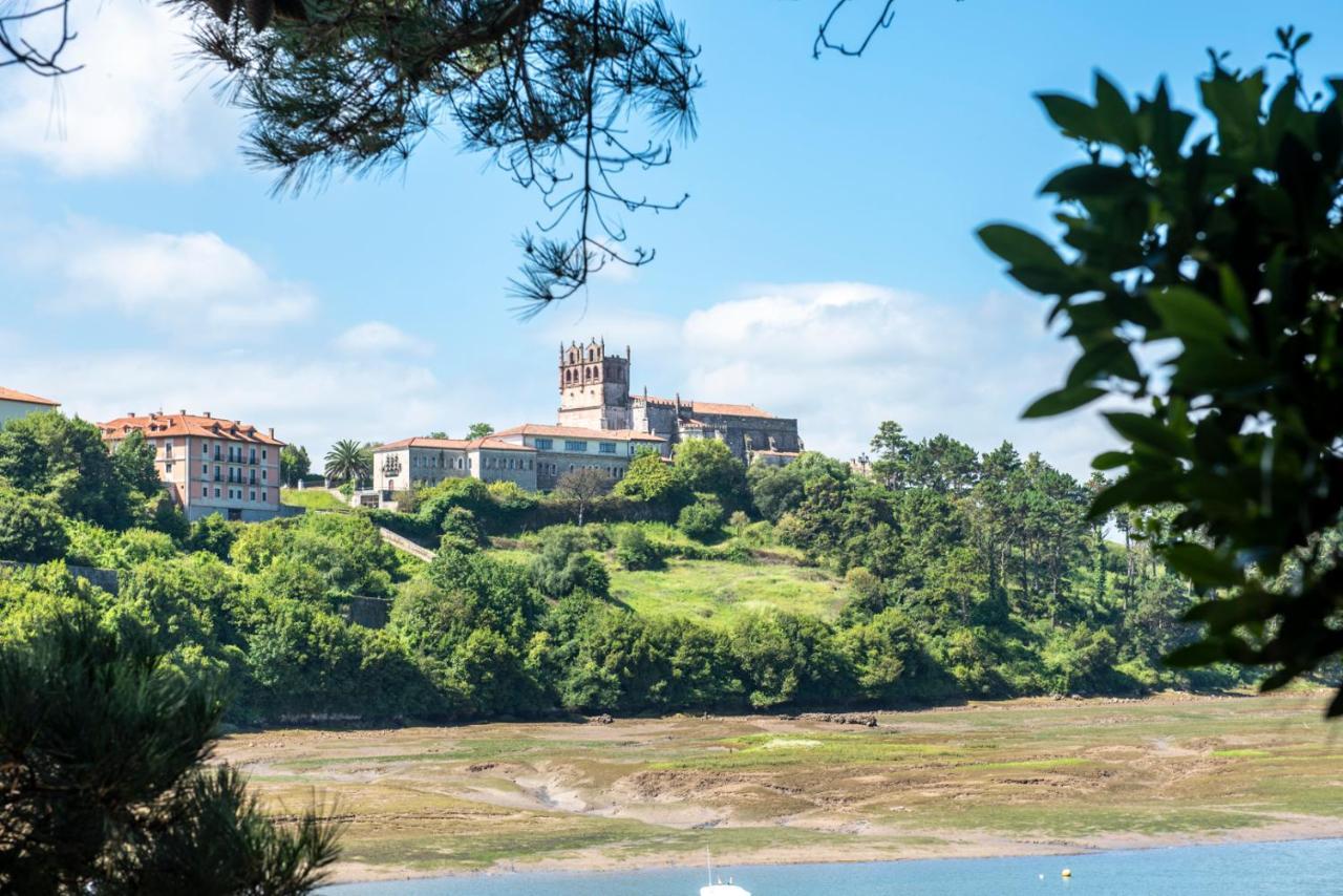 Hotel Faro De San Vicente Сан-Вісенте-де-ла-Баркера Екстер'єр фото