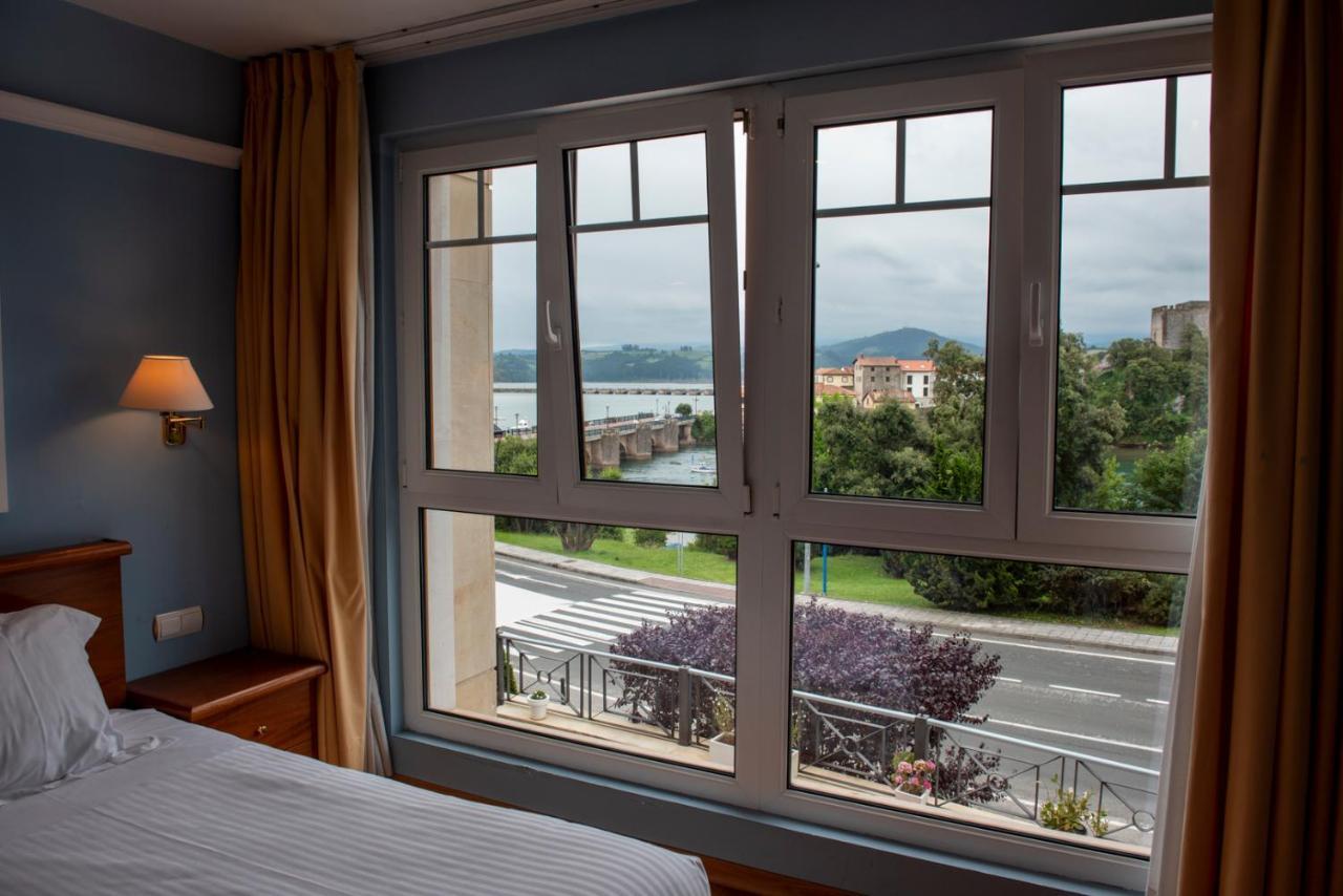 Hotel Faro De San Vicente Сан-Вісенте-де-ла-Баркера Екстер'єр фото