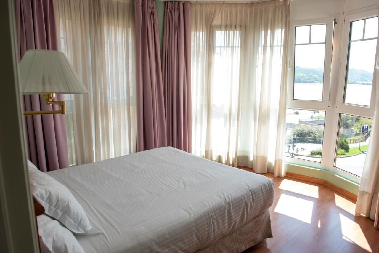 Hotel Faro De San Vicente Сан-Вісенте-де-ла-Баркера Екстер'єр фото
