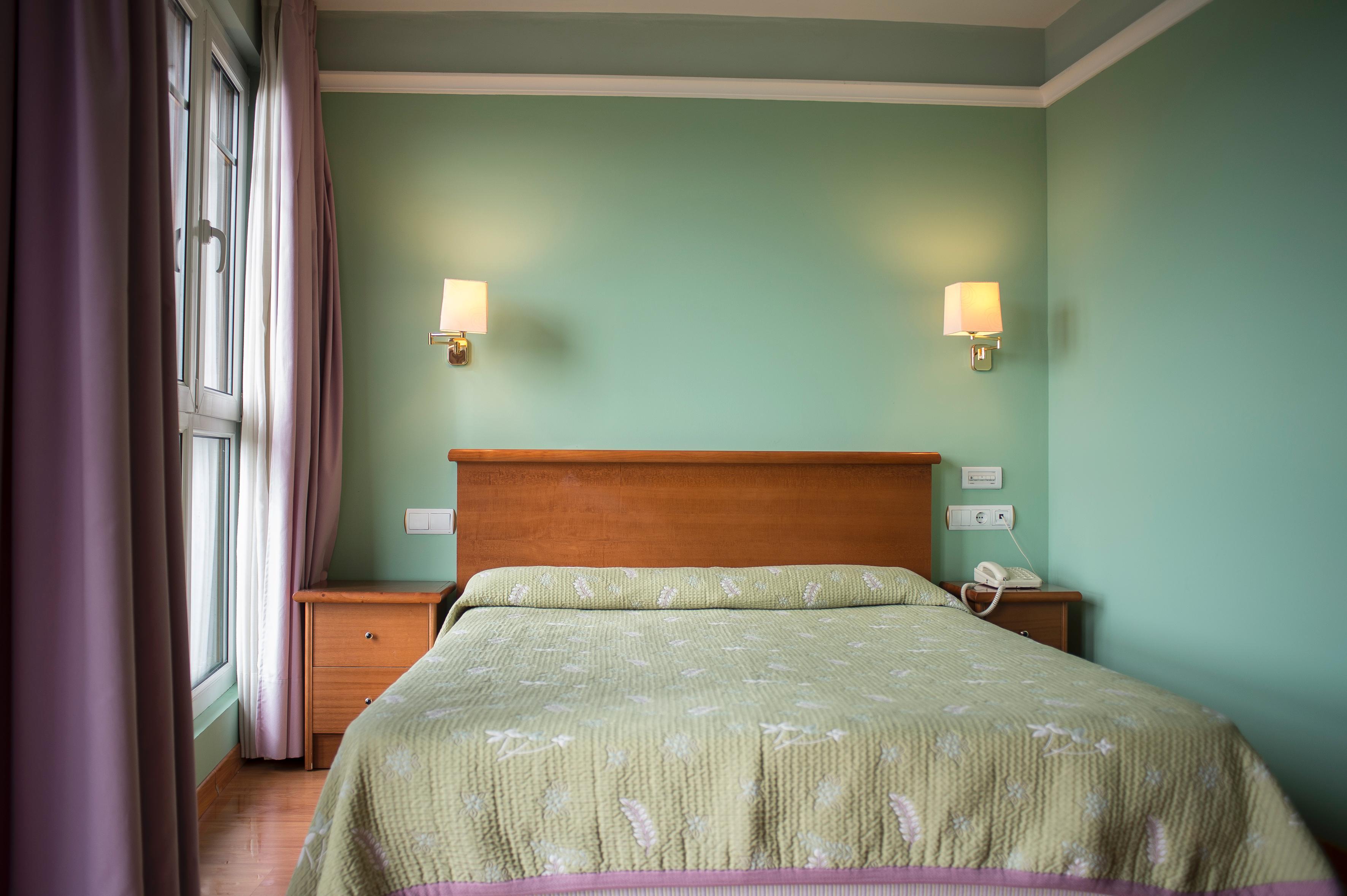 Hotel Faro De San Vicente Сан-Вісенте-де-ла-Баркера Екстер'єр фото