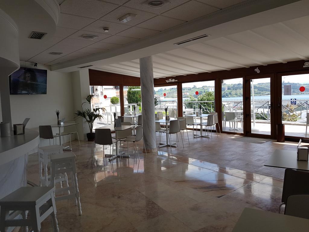 Hotel Faro De San Vicente Сан-Вісенте-де-ла-Баркера Екстер'єр фото